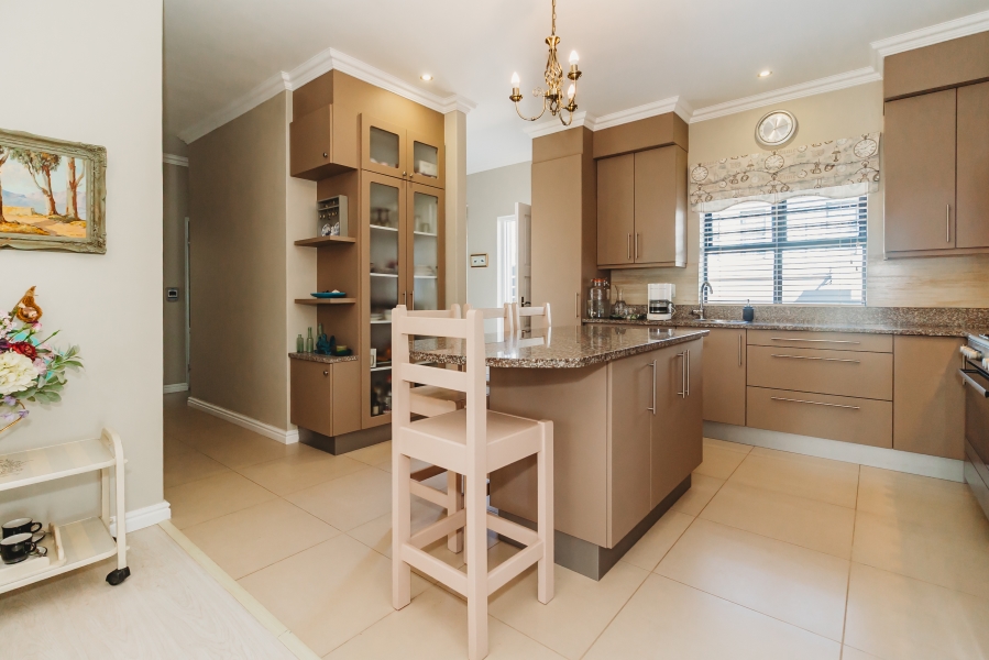 3 Bedroom Property for Sale in Kraaibosch Country Estate Western Cape